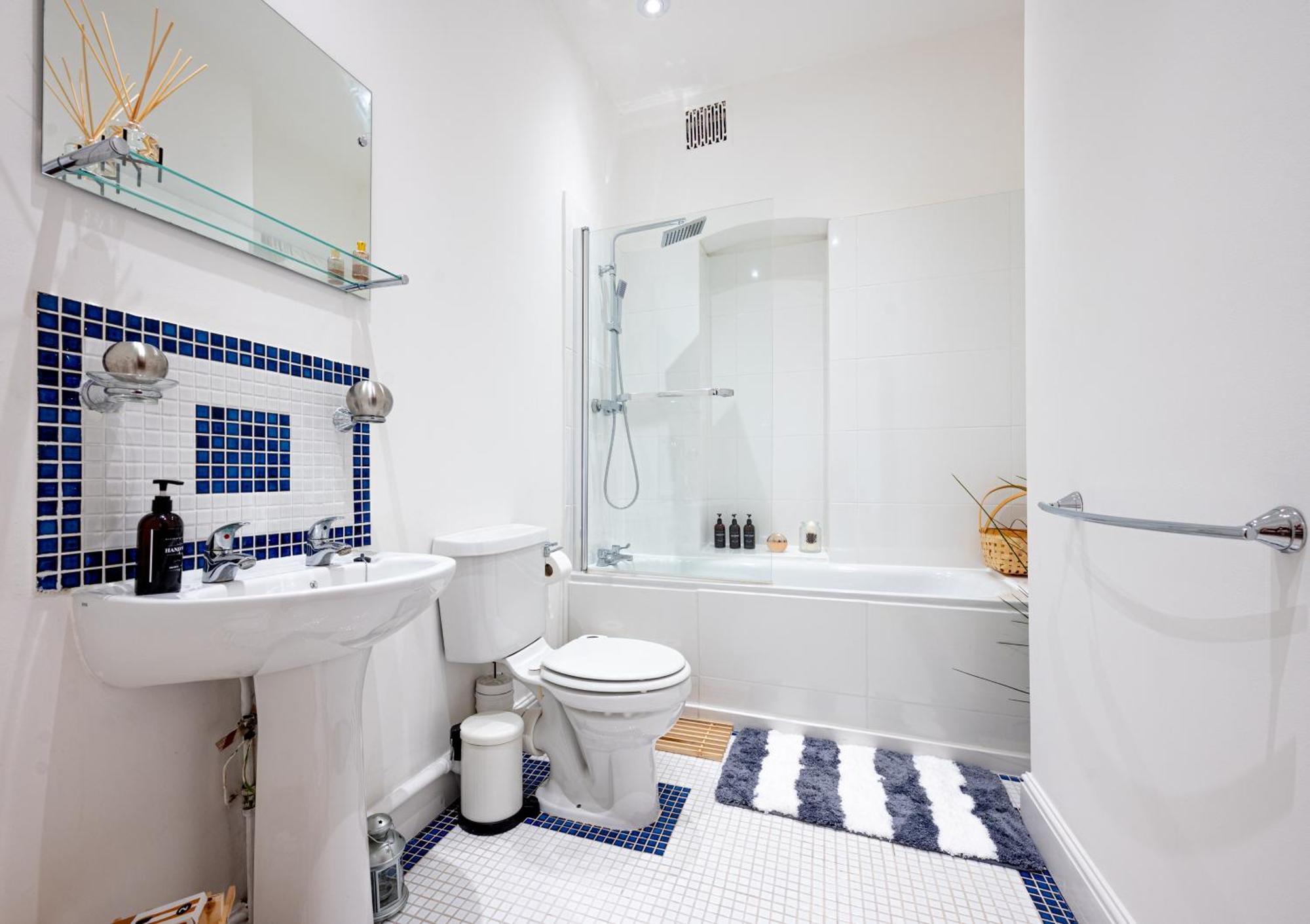 런던 One-Bed Flat, Kensington, Bank Payment To The Host Within 24H From The Reservation 아파트 외부 사진