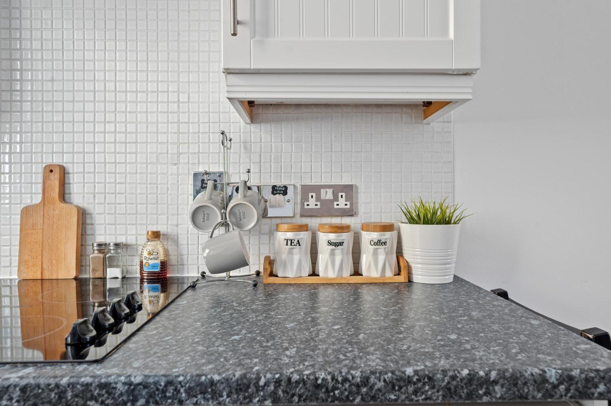 런던 One-Bed Flat, Kensington, Bank Payment To The Host Within 24H From The Reservation 아파트 외부 사진